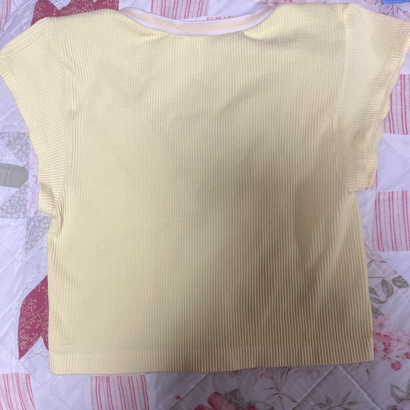 Yellow Ribbed V-Neck Top - Picture 2 of 2